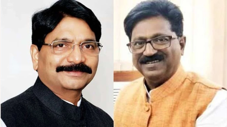 'ऑफिस ऑफ प्रॉफिट'च्या मुद्द्यावर सावंत, वायकर यांचा राजीनामा? 'ऑफिस ऑफ प्रॉफिट'च्या मुद्द्यावर सावंत, वायकर यांचा राजीनामा?