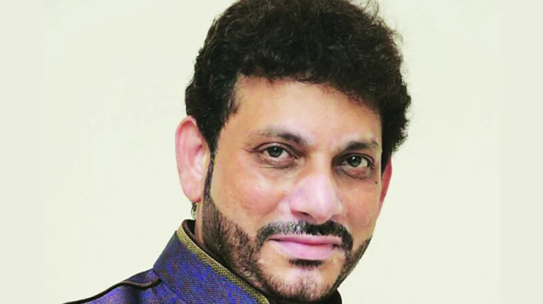 ‘या’आधीही वादग्रस्त वक्तव्यांमुळे वारिस पठाण आले होते अडचणीत ‘या’आधीही वादग्रस्त वक्तव्यांमुळे वारिस पठाण आले होते अडचणीत
