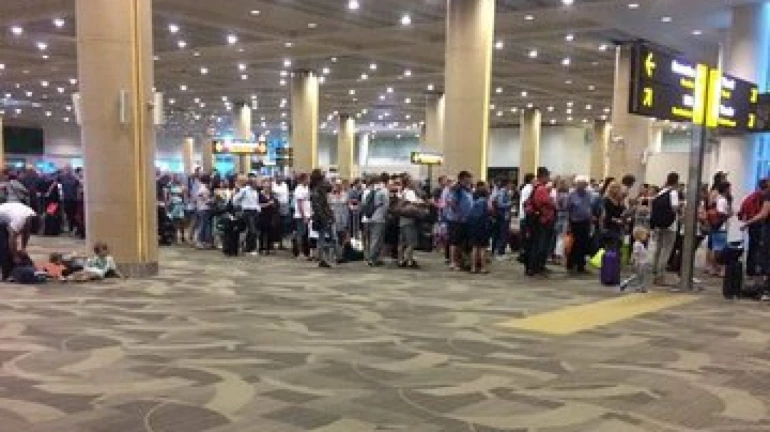 कोरोना वायरस- मुंबई अंतरराष्ट्रीय हवाई अड्डे पर अब तक कुल 50,091 यात्रियों की जांच कोरोना वायरस- मुंबई अंतरराष्ट्रीय हवाई अड्डे पर अब तक कुल 50,091 यात्रियों की जांच