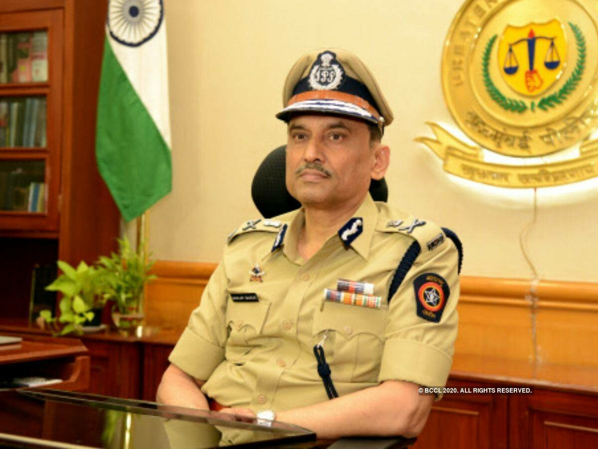 कौन होगा मुंबई का नया पुलिस कमिश्नर?