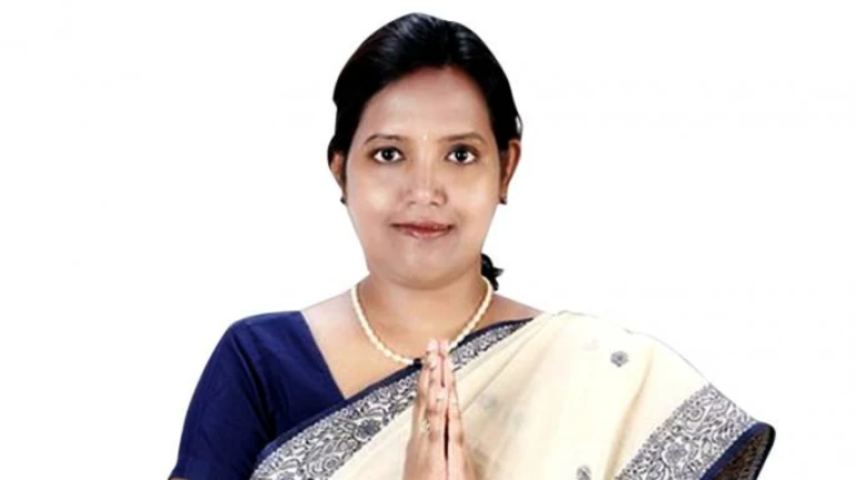 शिक्षा मंत्री वर्षा गायकवाड को हुआ कोरोना शिक्षा मंत्री वर्षा गायकवाड को हुआ कोरोना