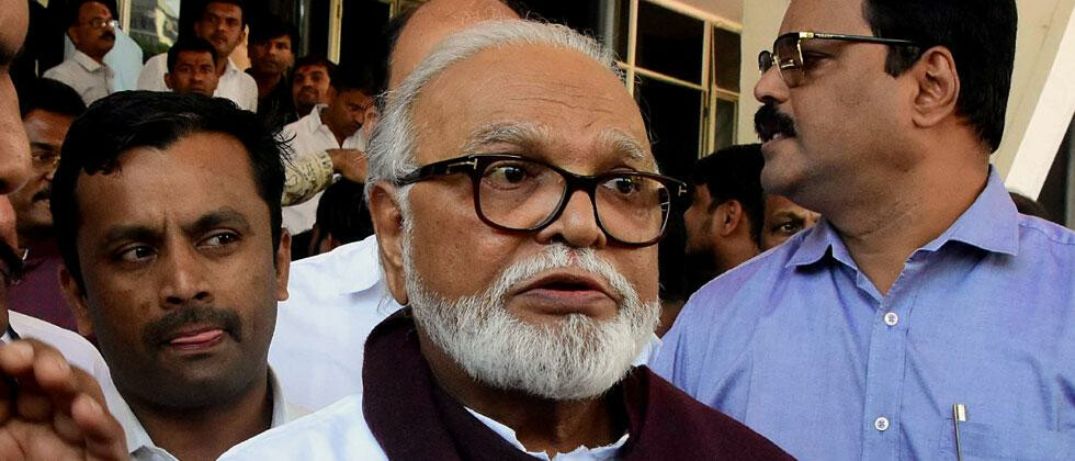 One nation one card scheme will apply in maharashtra says food and civil  supply minister chhagan bhujbal at vidhan sabha | 'वन नेशन वन रेशन कार्ड'  योजना के लिए हम तैयार- छगन