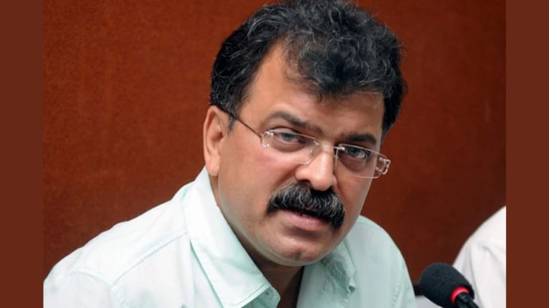 Maharashtra Housing Minister Jitendra Awhad decides to 'self-quarantine'