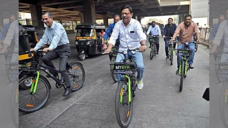 मेट्रो स्थानकाबाहेरील सायकल सेवेला प्रवाशांचा चांगला प्रतिसाद मेट्रो स्थानकाबाहेरील सायकल सेवेला प्रवाशांचा चांगला प्रतिसाद