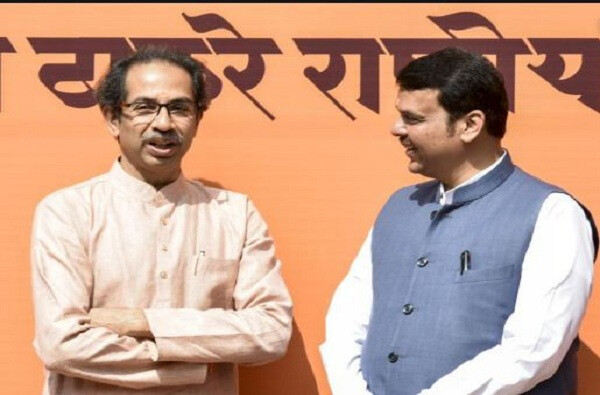 फडणवीसांच्या पुस्तक प्रकाशनाला उद्धव ठाकरेंची प्रमुख उपस्थिती