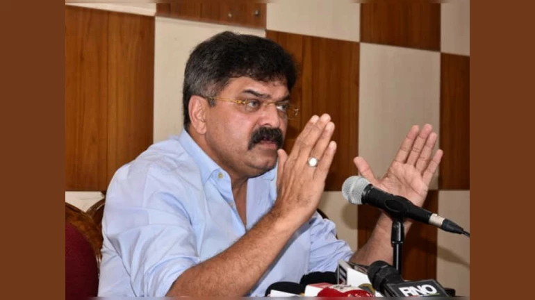 'म्हाडा के बकायेदार बिल्डरों के खिलाफ होगी FIR' 'म्हाडा के बकायेदार बिल्डरों के खिलाफ होगी FIR'