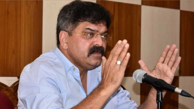 अक्षय शिंदेचा एन्काऊंटर हा संशयास्पद : जितेंद्र आव्हाड अक्षय शिंदेचा एन्काऊंटर हा संशयास्पद : जितेंद्र आव्हाड