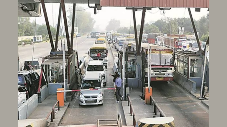 1 एप्रिलपासून मुंबई टोल नाक्यावर रोख रक्कम भरण्यास बंदी 1 एप्रिलपासून मुंबई टोल नाक्यावर रोख रक्कम भरण्यास बंदी