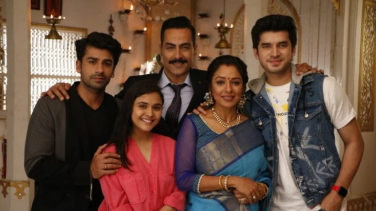 Cast of Star Plus show 'Anupamaa' record a raksha bandhan song in their own voice