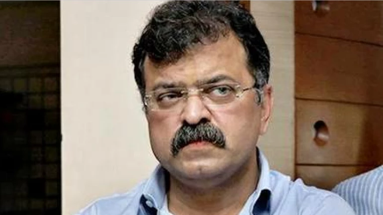 ताेंड सांभाळून बोला! आव्हाडांचा पडळकरांना इशारा ताेंड सांभाळून बोला! आव्हाडांचा पडळकरांना इशारा