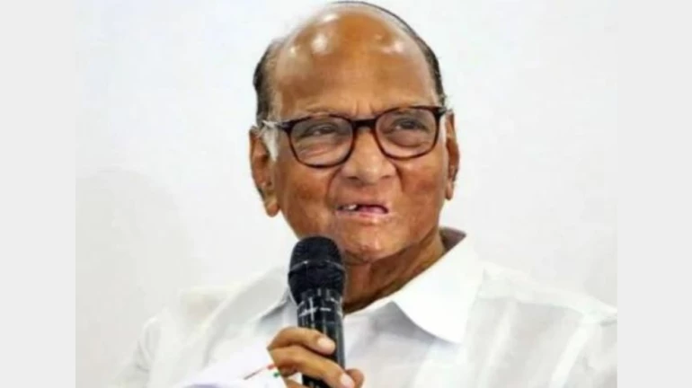 तुम्ही हाफ चड्डीत होता तेव्हापासून शरद पवार फूल पॅण्ट वापरतात तुम्ही हाफ चड्डीत होता तेव्हापासून शरद पवार फूल पॅण्ट वापरतात