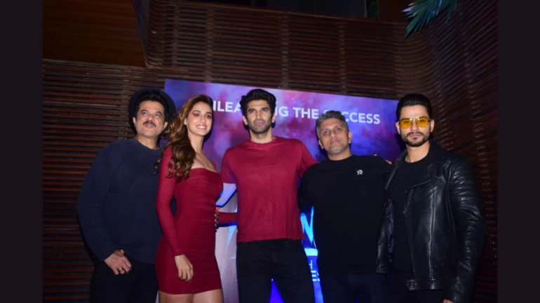 आदित्य रॉय कपूर-दिशा पाटनी समेत तमाम सितारों से सजी 'मलंग' की सक्सेस पार्टी आदित्य रॉय कपूर-दिशा पाटनी समेत तमाम सितारों से सजी 'मलंग' की सक्सेस पार्टी