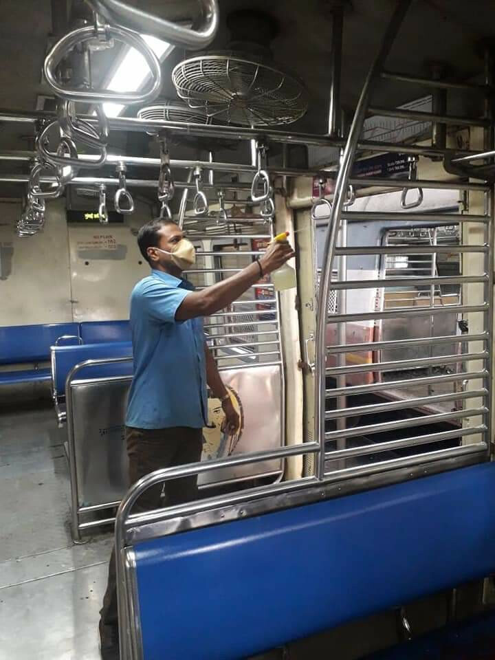 Mumbai Local News: 12 Special Late-Night Trains For Safe and Convenient Commute On New Year's - Check Timings Here