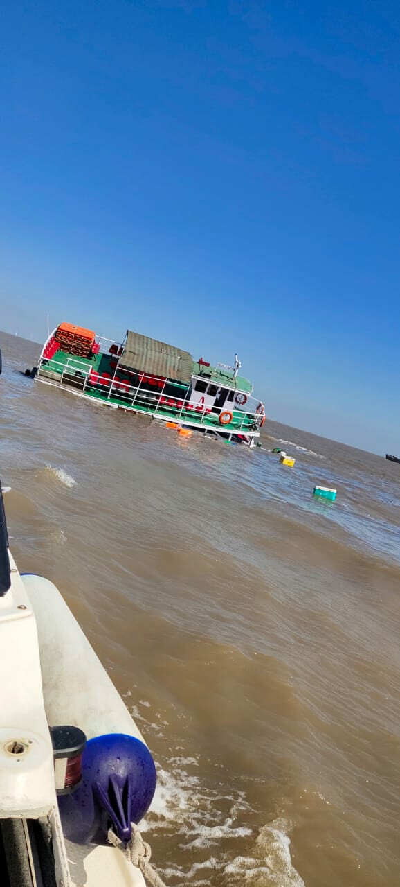 मुंबई-मांडवा लाँचला अपघात