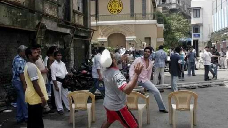 Coronavirus Updates: करोनाच्या प्रादुर्भावामुळे चित्रपट, मालिकांचे चित्रीकरण बंद Coronavirus Updates: करोनाच्या प्रादुर्भावामुळे चित्रपट, मालिकांचे चित्रीकरण बंद