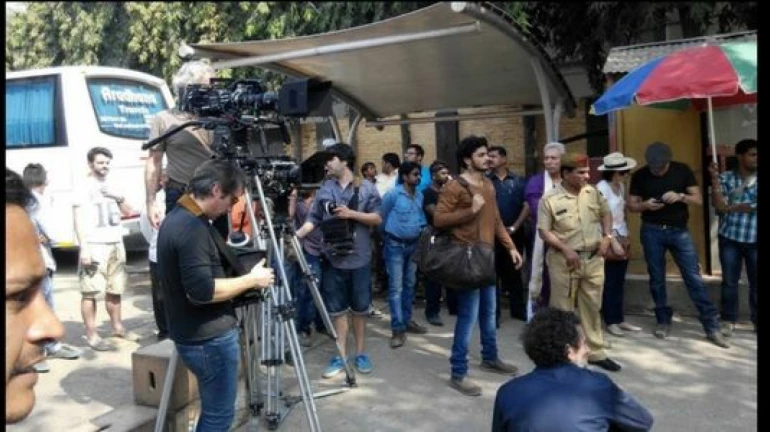 31 मार्च तक फिल्मों की शूटिंग भी रुकी 31 मार्च तक फिल्मों की शूटिंग भी रुकी