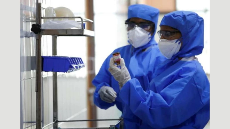 Coronavirus update: कोरोना से बचने के लिए महाराष्ट्र सरकार मरीजों के हाथों में मारेगी ठप्पा