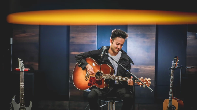 Singer Aaryan releases a new song 'Back in the Day' Singer Aaryan releases a new song 'Back in the Day'