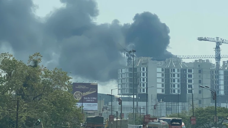 Massive Fire breaks out in Nerul's DY Patil University Hostel Massive Fire breaks out in Nerul's DY Patil University Hostel
