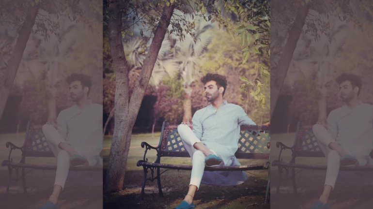 कोरोना वायरस के प्रकोप के बीच अपारशक्ति खुराना ने लिखी दिल को छू देने वाली कविता कोरोना वायरस के प्रकोप के बीच अपारशक्ति खुराना ने लिखी दिल को छू देने वाली कविता