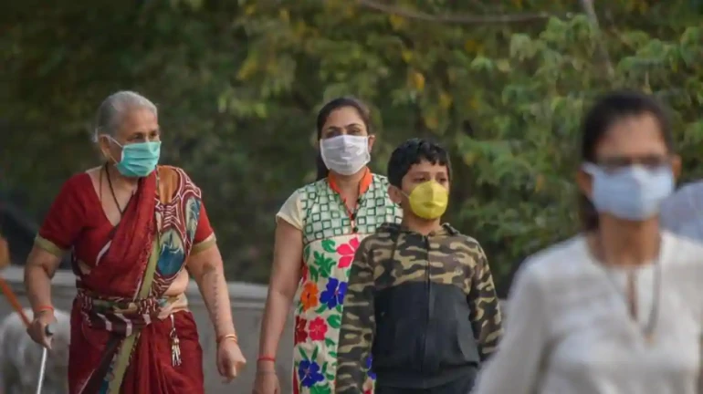 Coronvirus: संसर्ग टाळण्यासाठी फॅशनेबल मास्क Coronvirus: संसर्ग टाळण्यासाठी फॅशनेबल मास्क