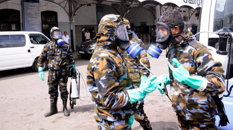 नाहीतर महाराष्ट्रात खराखुरा कर्फ्यू लागू करा, मनसेची मागणी नाहीतर महाराष्ट्रात खराखुरा कर्फ्यू लागू करा, मनसेची मागणी