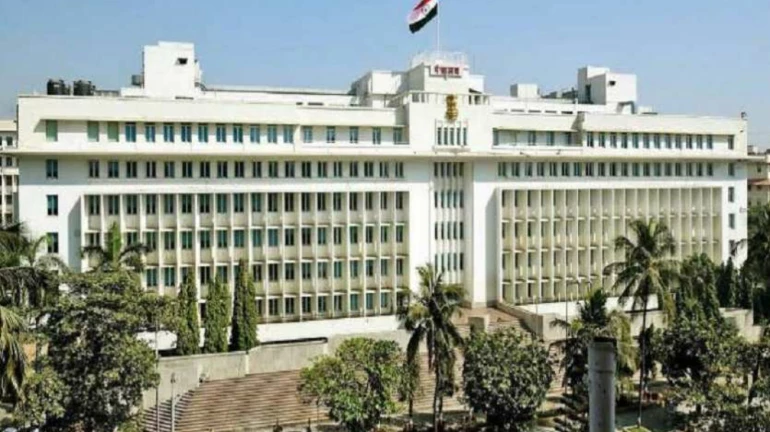 Coronavirus Updates: मंत्रालयात कोरोना नियंत्रण कक्षाची स्थापना Coronavirus Updates: मंत्रालयात कोरोना नियंत्रण कक्षाची स्थापना