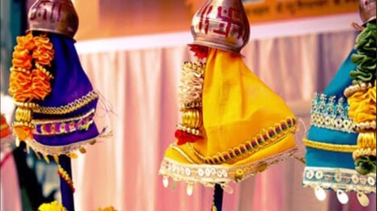 संचारबंदीचा गुढीपाडव्याच्या बाजाराला फटका संचारबंदीचा गुढीपाडव्याच्या बाजाराला फटका