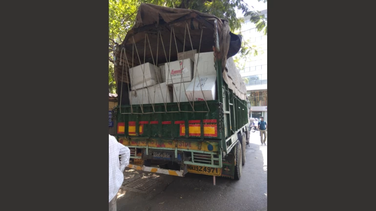 Corona virus : मास्क की कालाबाजारी का पर्दाफाश, क्राइम ब्रांच की कार्रवाई Corona virus : मास्क की कालाबाजारी का पर्दाफाश, क्राइम ब्रांच की कार्रवाई