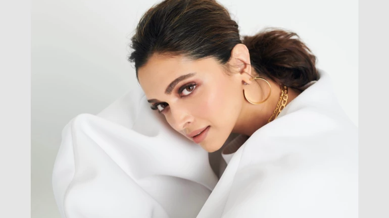 COVID - 19: दीपिका पादुकोण सब कुछ ठीक होने के बाद सबसे पहले अपने परिवार से करेंगी मुलाक़ात COVID - 19: दीपिका पादुकोण सब कुछ ठीक होने के बाद सबसे पहले अपने परिवार से करेंगी मुलाक़ात