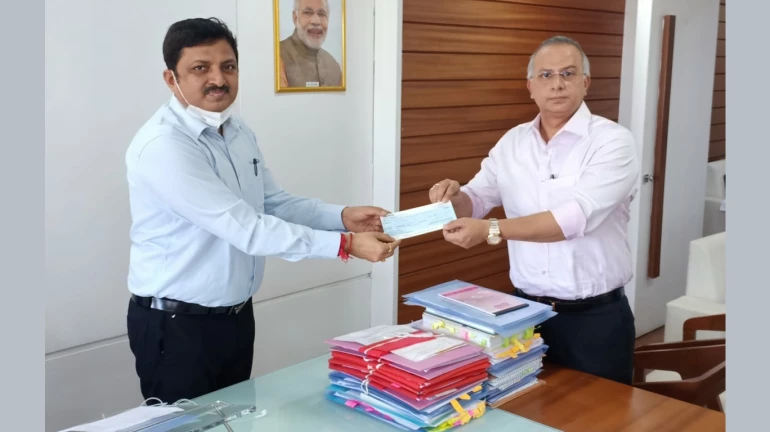 मनसेच्या माजी आमदाराची कोरोनाग्रस्तांना १० लाखांची मदत मनसेच्या माजी आमदाराची कोरोनाग्रस्तांना १० लाखांची मदत