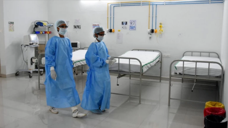 मुंबईत मृतांच्या आकडेवारीत वाढ, रुग्णांच्या संख्येतही वाढ मुंबईत मृतांच्या आकडेवारीत वाढ, रुग्णांच्या संख्येतही वाढ