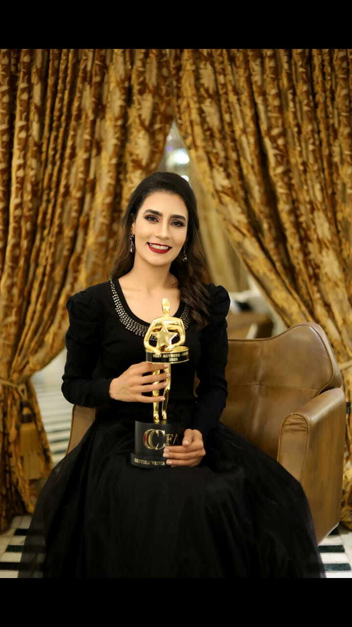 गीतिका विद्या ओहल्यान बनी क्रिटिक्स की पसंद