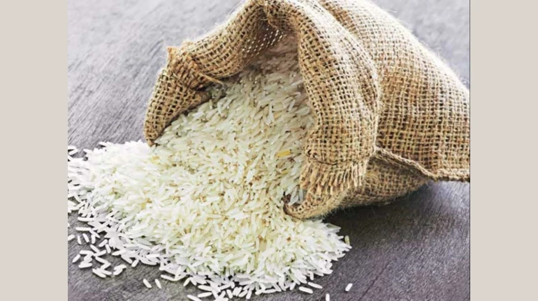 Malad school claims to have received ‘plastic’ rice under mid-day meal scheme Malad school claims to have received ‘plastic’ rice under mid-day meal scheme