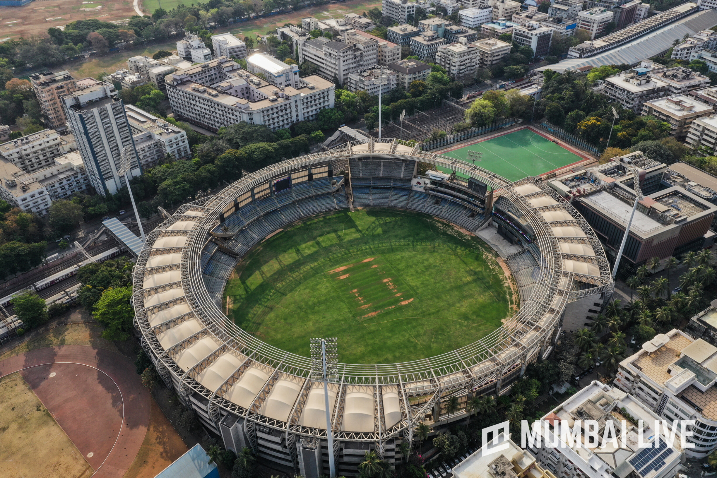 नव्या स्ट्रेनचा परिणाम वानखेडेतल्या Ind Vs NZ मॅचवर, 'हा' नियम लागू