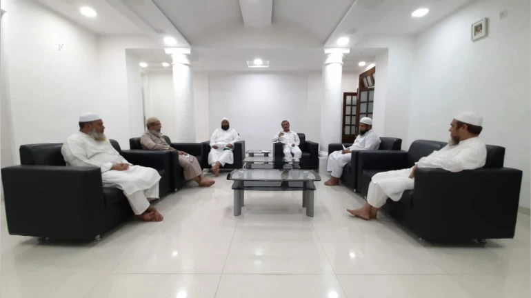 आरोग्यंमत्र्यांनी दिली तबलिगी नेत्यांना समज, म्हणाले... आरोग्यंमत्र्यांनी दिली तबलिगी नेत्यांना समज, म्हणाले...