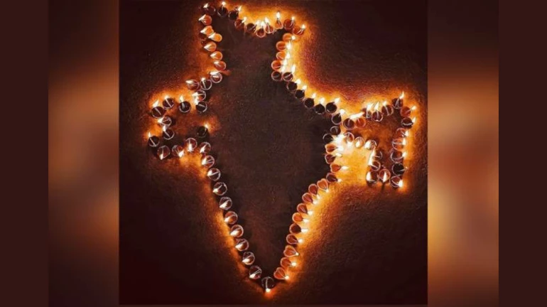 From Hope to Hopeless: Here's how Indians displayed stupidity at PM Modi's '9 Baje 9 minute' initiative From Hope to Hopeless: Here's how Indians displayed stupidity at PM Modi's '9 Baje 9 minute' initiative