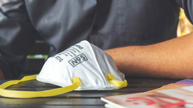 Fake N-95 Masks Worth ₹21 Lakh Seized From Lower Parel Fake N-95 Masks Worth ₹21 Lakh Seized From Lower Parel