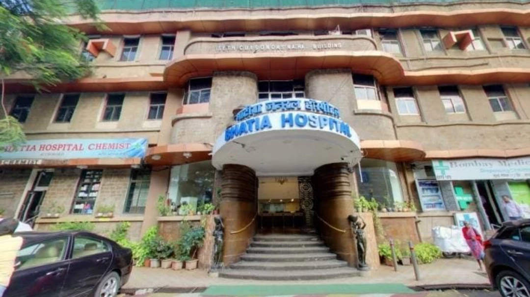 Bhatia hospital also sealed because of coronavirus मुंबईतील भाटिया