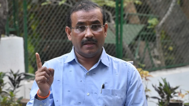 महाराष्ट्रात ३ दिवसांत बंद पडू शकतं लसीकरण, फक्त १४ लाख डोस शिल्लक महाराष्ट्रात ३ दिवसांत बंद पडू शकतं लसीकरण, फक्त १४ लाख डोस शिल्लक