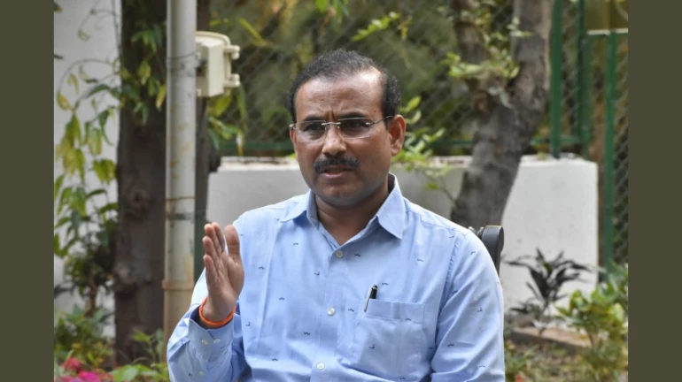 कोरोनाचा कहर! राज्यात कोरोनाने गाठला २५ हजारांचा टप्पा, दिवसभरात २३४५ नव्या रुग्णांची नोंद कोरोनाचा कहर! राज्यात कोरोनाने गाठला २५ हजारांचा टप्पा, दिवसभरात २३४५ नव्या रुग्णांची नोंद