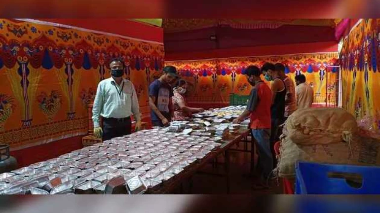 दीड लाख कामगार, बेघरांना पोटभर जेवण दीड लाख कामगार, बेघरांना पोटभर जेवण