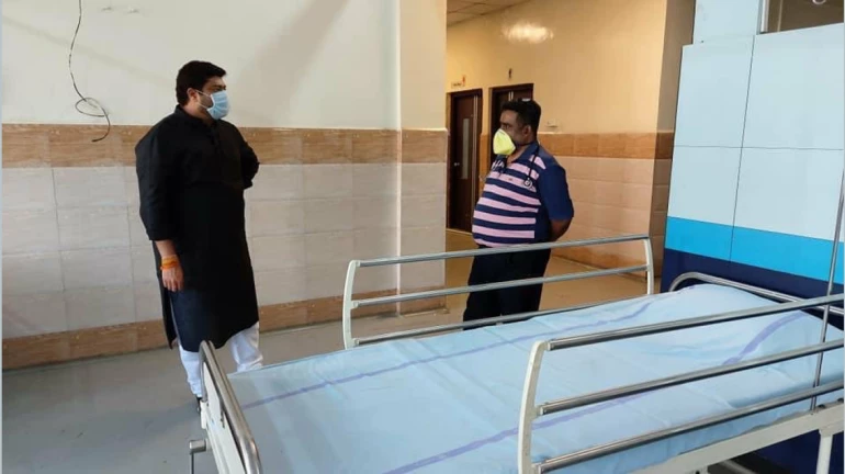 मनसेच्या एकमेव आमदाराचं लाखमोलाचं काम, कोरोनासाठी दिलं अख्खं रुग्णालय मनसेच्या एकमेव आमदाराचं लाखमोलाचं काम, कोरोनासाठी दिलं अख्खं रुग्णालय