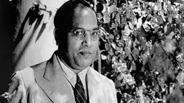 Ambedkar Jayanti 2020 : जाणून घ्या डॉ. बाबासाहेब आंबेडकरांचे १० अनमोल विचार