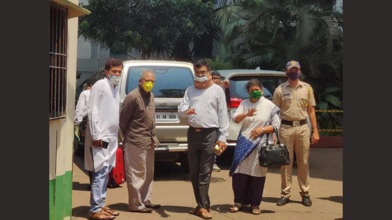 तेलतुंबडे, नवलखा एनआयएच्या ताब्यात, कोठडीत रवानगी तेलतुंबडे, नवलखा एनआयएच्या ताब्यात, कोठडीत रवानगी