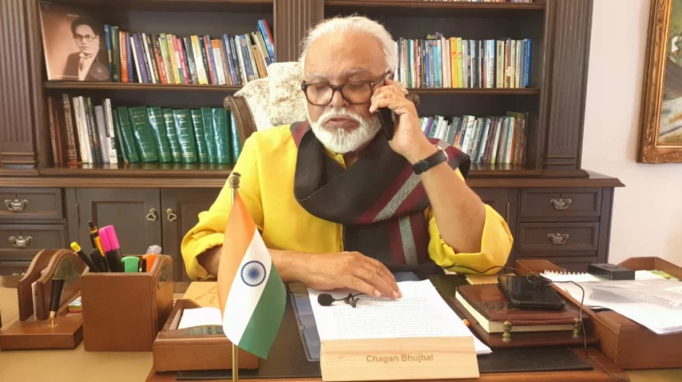 राज्यात १५ दिवसांत ४३ लाख ५९ हजार ७९८ क्विंटल धान्याचं वाटप- छगन भुजबळ राज्यात १५ दिवसांत ४३ लाख ५९ हजार ७९८ क्विंटल धान्याचं वाटप- छगन भुजबळ