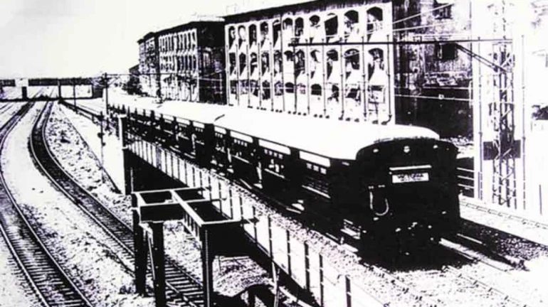 आशिया खंडातील पहिल्या रेल्वेला १६७ वर्ष पूर्ण आशिया खंडातील पहिल्या रेल्वेला १६७ वर्ष पूर्ण