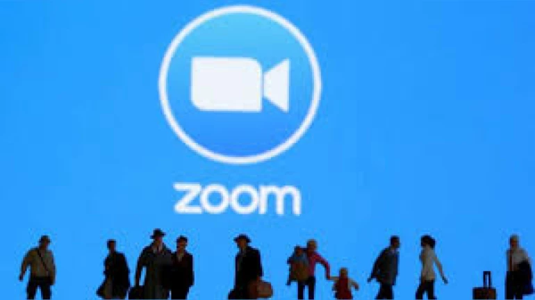 Zoom app वापरताय? सावधान, सरकारच्या इशाऱ्याकडे दुर्लक्ष नको Zoom app वापरताय? सावधान, सरकारच्या इशाऱ्याकडे दुर्लक्ष नको