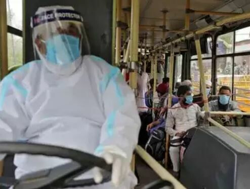 पर्यटन व्हिसाचा गैरवापर करणाऱ्या १५६ जणांवर कारवाई- अनिल देशमुख