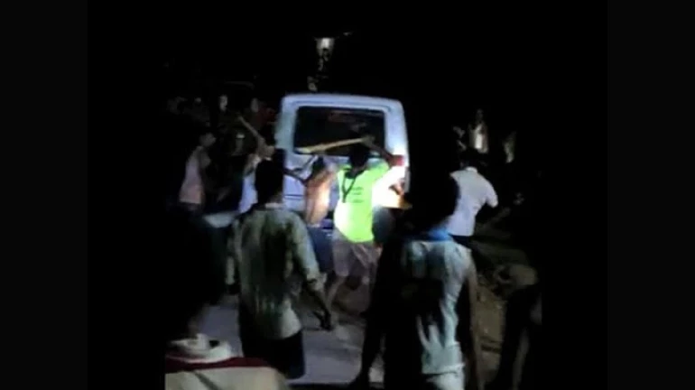 पालघर कांड में एक भी मुस्लिम नहीं, गृह मंत्री ने आरोपियों की सूची सार्वजनिक की पालघर कांड में एक भी मुस्लिम नहीं, गृह मंत्री ने आरोपियों की सूची सार्वजनिक की